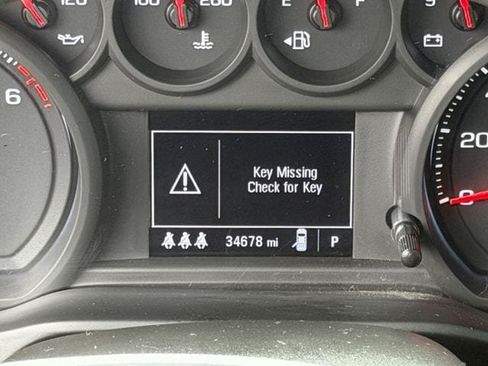 Used 2024 Chevrolet Silverado 1500 Custom RWD image 15