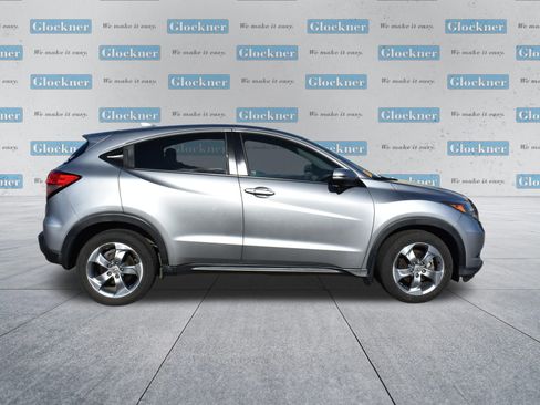 Used 2017 Honda HR-V EX image 14