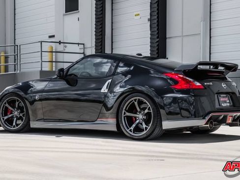 Used 2014 Nissan 370Z NISMO w/ Bose Package RWD image 5