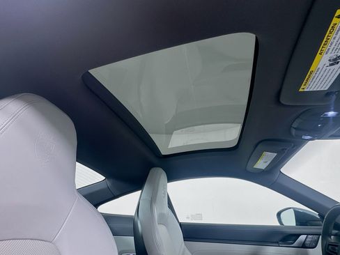 Used 2023 Porsche 911 Carrera 4S image 21