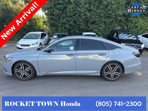 Used 2022 Honda Accord Sport image 9