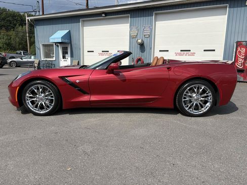 Used 2014 Chevrolet Corvette Stingray Convertible w/ 2LT Preferred Equipment Group RWD image 10