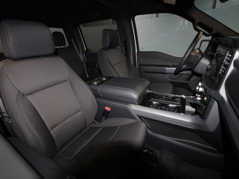 New 2026 Ford F150 XLT w/ Equipment Group 302A MID AWD/4WD image 19