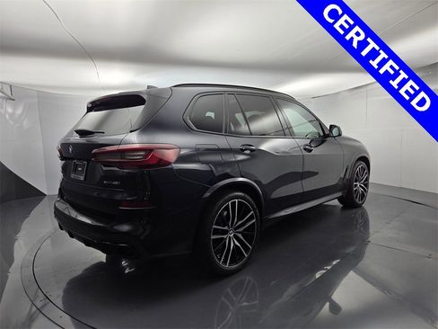 Certified 2022 BMW X5 xDrive40i w/ M Sport Package image 11