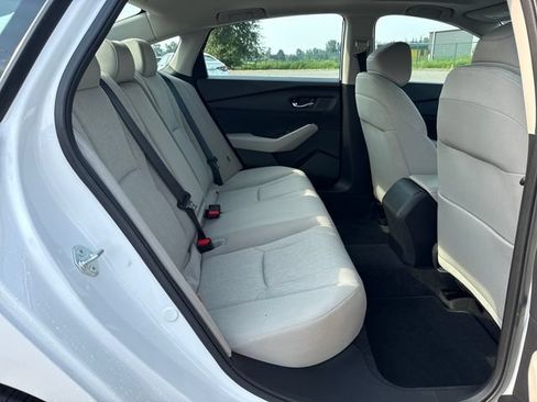 Used 2023 Honda Accord EX image 12