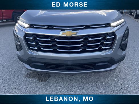 Used 2025 Chevrolet Equinox LT AWD/4WD image 30