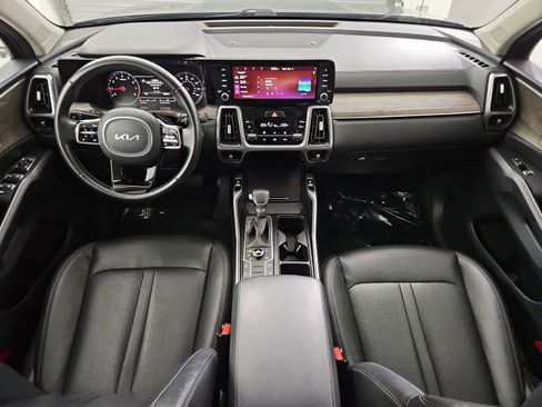 Used 2022 Kia Sorento S w/ Panoramic Sunroof Package image 15