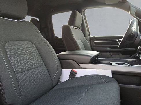 Certified 2025 RAM 1500 Lone Star image 31