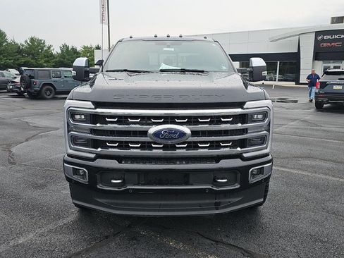Used 2024 Ford F350 Platinum AWD/4WD image 2