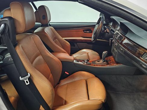 Used 2013 BMW 335i 335i Convertible 2D image 38