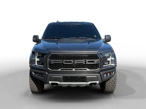 Used 2019 Ford F150 Raptor w/ Equipment Group 802A Luxury AWD/4WD image 8