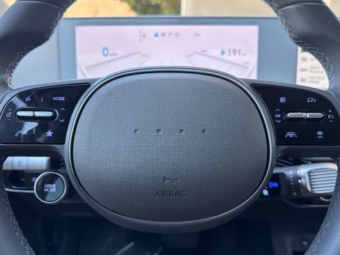 Used 2024 Hyundai Ioniq 5 SE RWD image 28