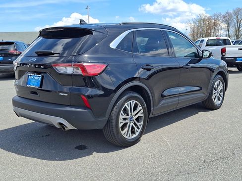 Certified 2022 Ford Escape SEL AWD/4WD image 6