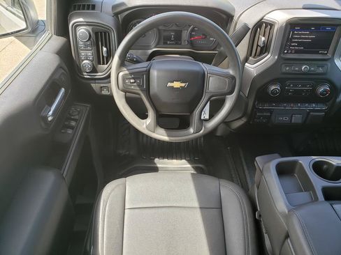 Used 2021 Chevrolet Silverado 1500 W/T w/ WT Safety Package AWD/4WD image 16