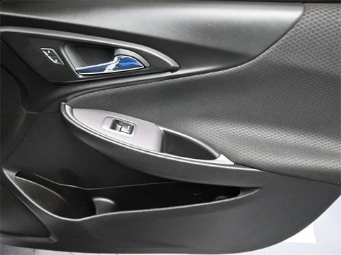 Used 2022 Chevrolet Malibu LS image 26
