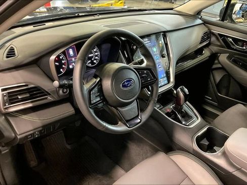 Used 2025 Subaru Outback Onyx Edition AWD/4WD image 14