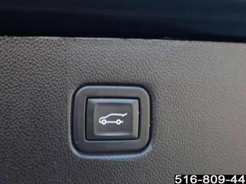 Used 2022 Chevrolet Blazer LT w/ Sound & Technology Package image 37