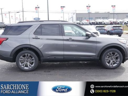New 2026 Ford Explorer Active w/ Active Comfort Package image 1