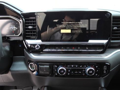 New 2026 GMC Sierra 1500 SLT image 10