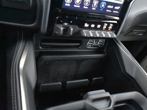 Used 2021 RAM 2500 Limited image 22