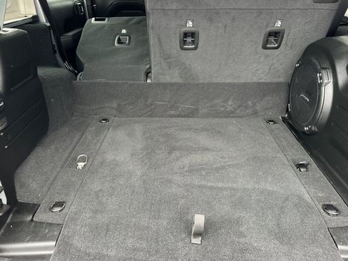 Used 2023 Jeep Wrangler Sahara image 15