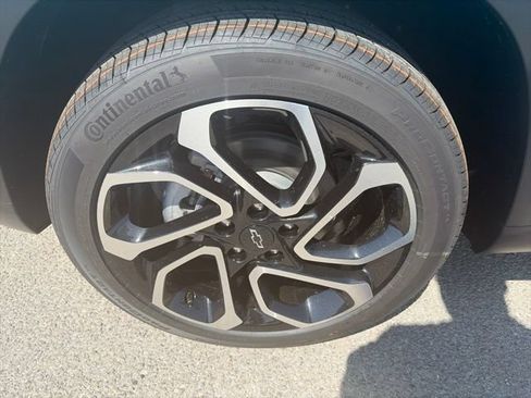 New 2026 Chevrolet Trax RS FWD image 10