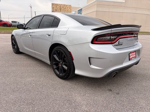 Used 2022 Dodge Charger GT w/ Plus Group RWD image 2