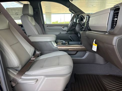 New 2026 Chevrolet Silverado 2500 LT w/ Texas Edition AWD/4WD image 16
