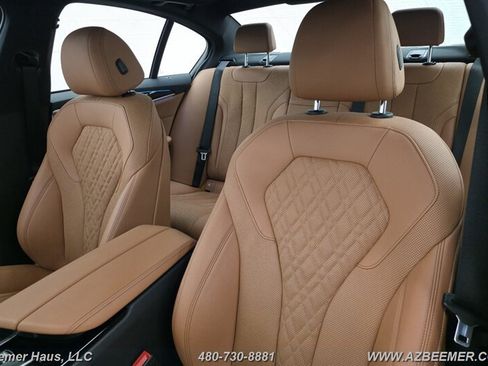 Used 2023 BMW 530e w/ Premium Package RWD image 27