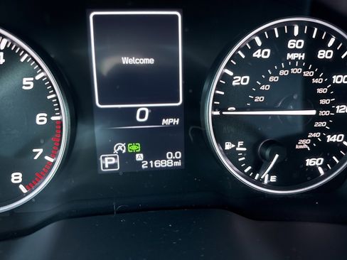 Used 2021 Subaru Outback Limited w/ Popular Package #2 image 9