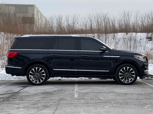 Used 2021 Lincoln Navigator L Reserve w/ Luxury Package image 9
