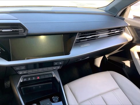 Used 2022 Audi A3 2.0T Premium image 7