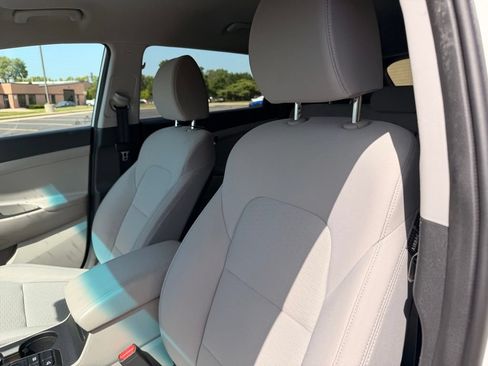 Used 2019 Hyundai Tucson Value w/ Cargo Package AWD/4WD image 12