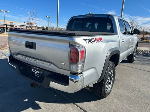 Used 2023 Toyota Tacoma TRD Off-Road image 7
