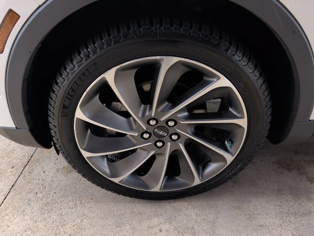 Used 2022 Lincoln Nautilus Reserve w/ Equipment Group 202A AWD/4WD image 26