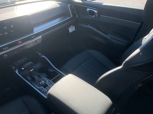 New 2026 Kia Sorento S w/ S Panoramic Sunroof Package FWD image 25