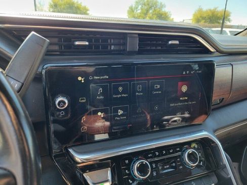 Used 2025 GMC Sierra 2500 Denali Ultimate AWD/4WD image 18