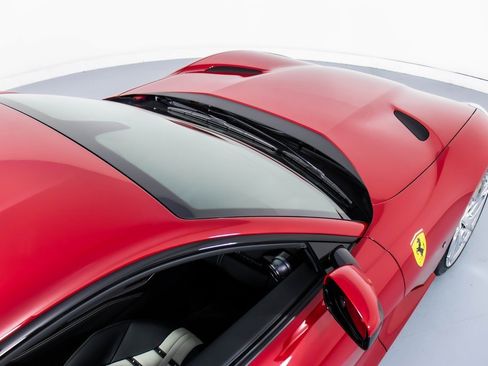 Certified 2018 Ferrari 812 Superfast image 18