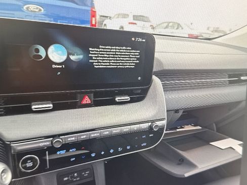 Used 2026 Hyundai Ioniq 5 SEL image 12