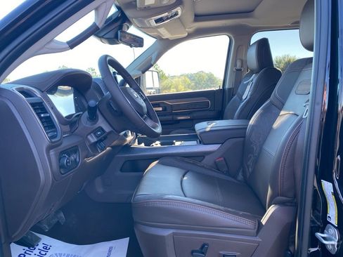 New 2026 RAM 2500 Limited image 11