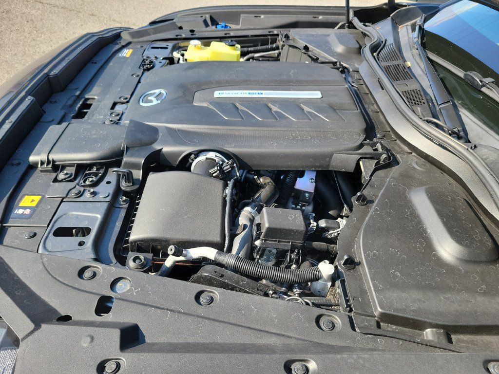 Used 2024 MAZDA CX-90 Plug-In Hybrid w/ Preferred AWD/4WD image 44