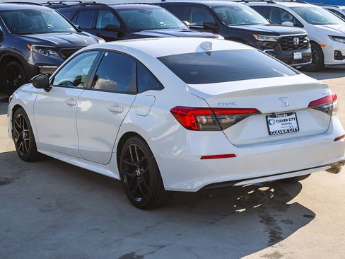 Used 2023 Honda Civic Sport image 7