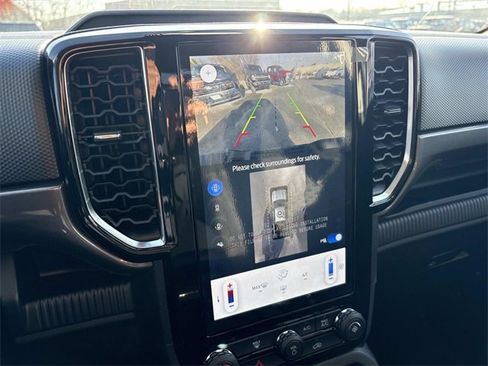 New 2025 Ford Ranger XLT w/ FX4 Off-Road Package image 24