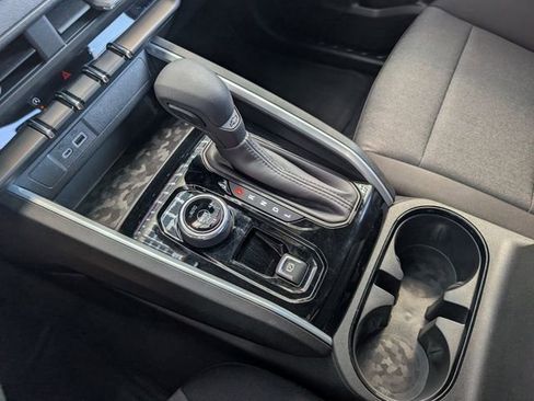 Used 2023 Chevrolet Colorado Trail Boss w/ Advanced Trailering Package image 17