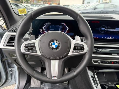 Used 2026 BMW X5 xDrive40i w/ M Sport Package AWD/4WD image 37