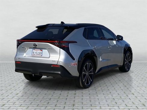 Certified 2024 Toyota bZ4X AWD image 6