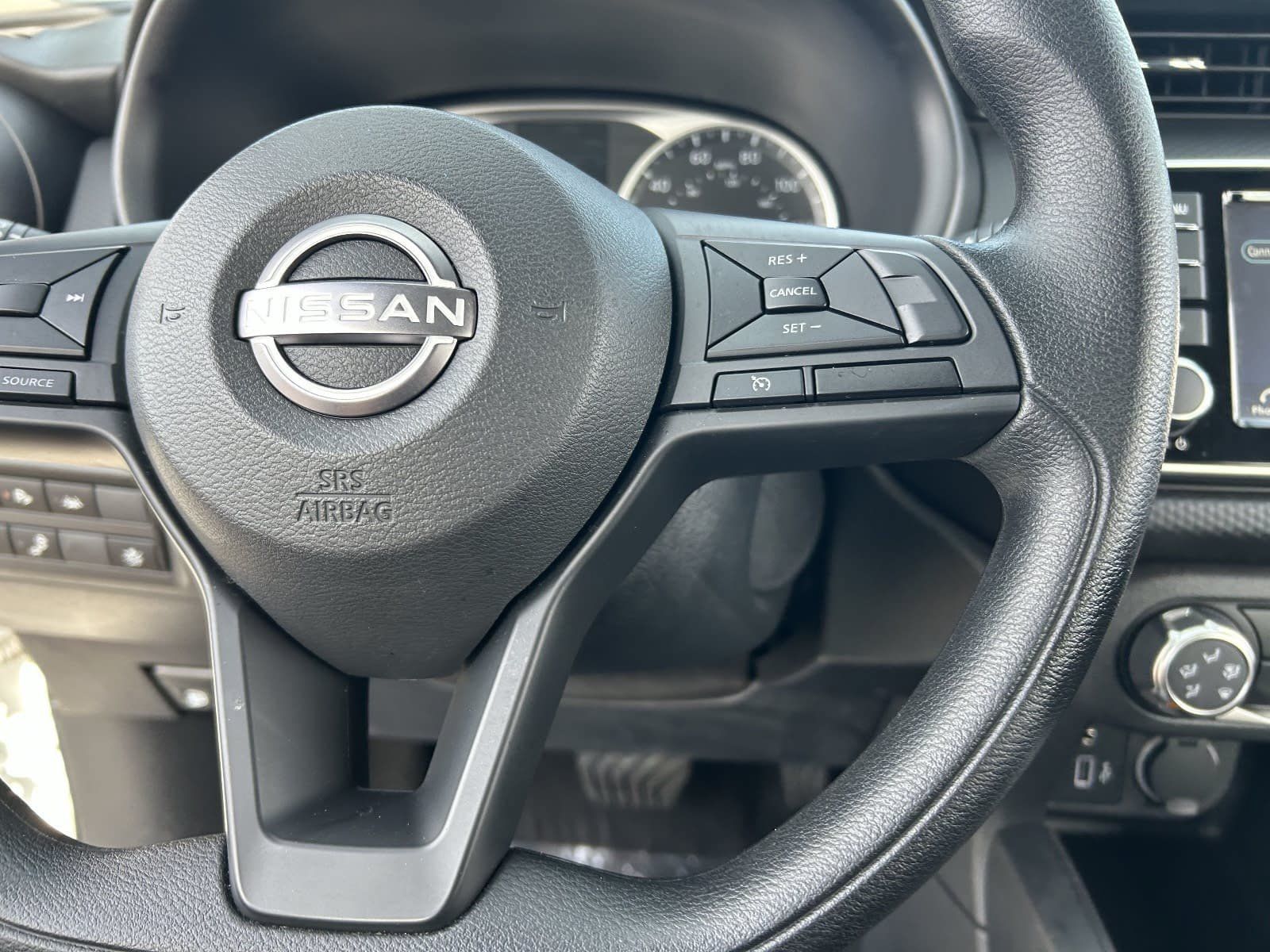 Used 2025 Nissan Kicks Play S FWD image 28