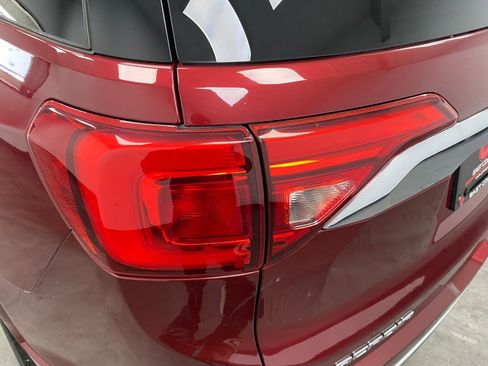 Used 2018 GMC Acadia Denali w/ Technology Package image 13