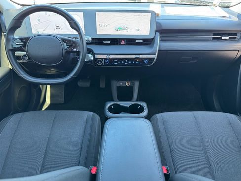 Used 2024 Hyundai Ioniq 5 SE image 21