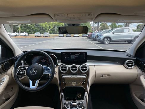 Used 2021 Mercedes-Benz C 300 Sedan image 10